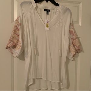 Jessica Simpson top!